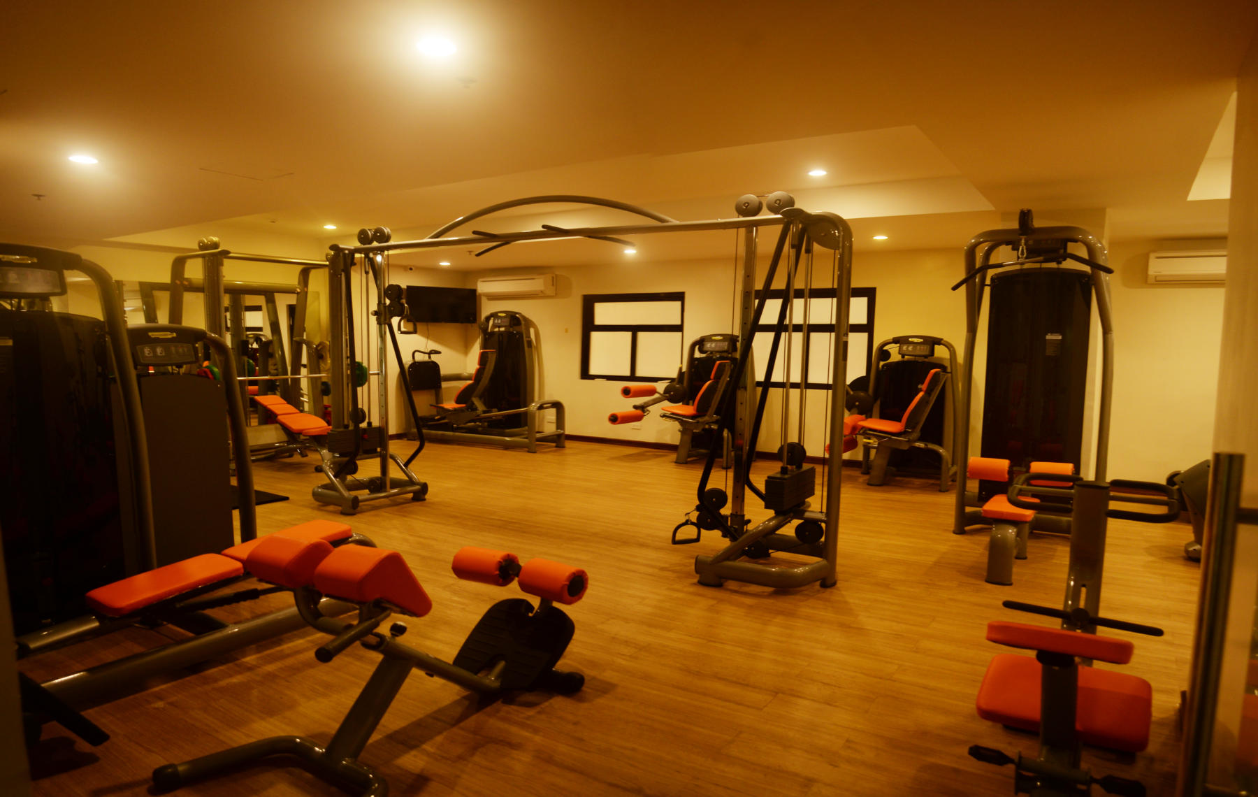 V-Fit Gym - Verjandel Hotel